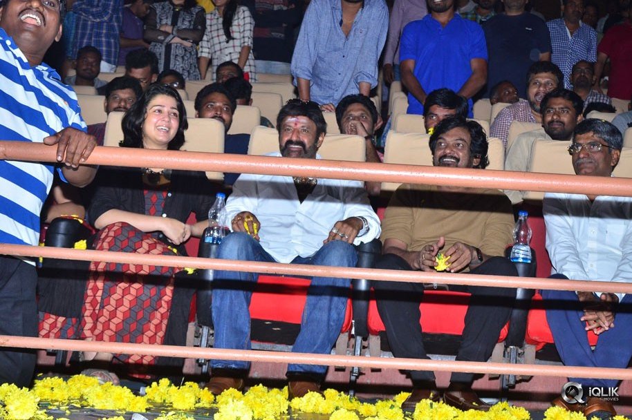 Balakrishna-Watches-Paisa-Vasool-Movie-at-Bramaramba-Theatre
